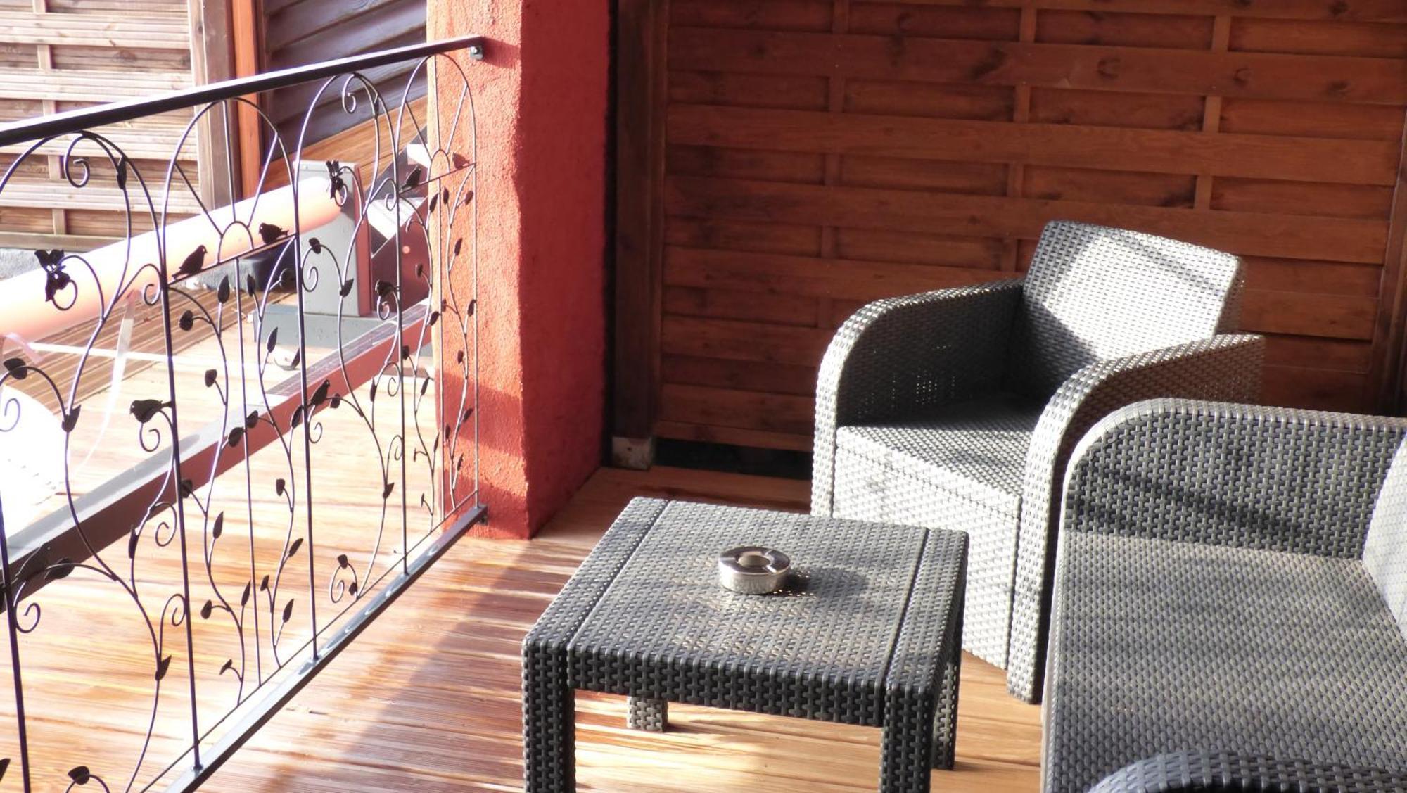 Bed and Breakfast La Colline Aux Yeux Doubs Baume-les-Dames Exterior foto